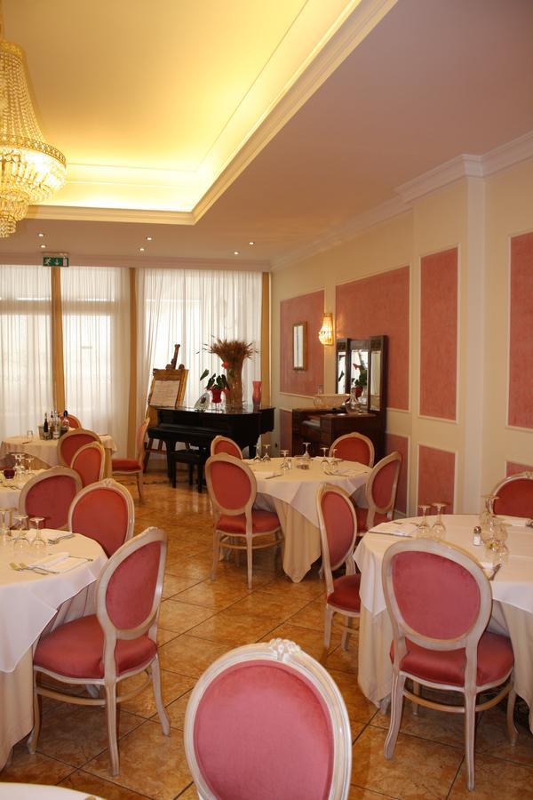 Grand Degli Angeli Hotel 4*