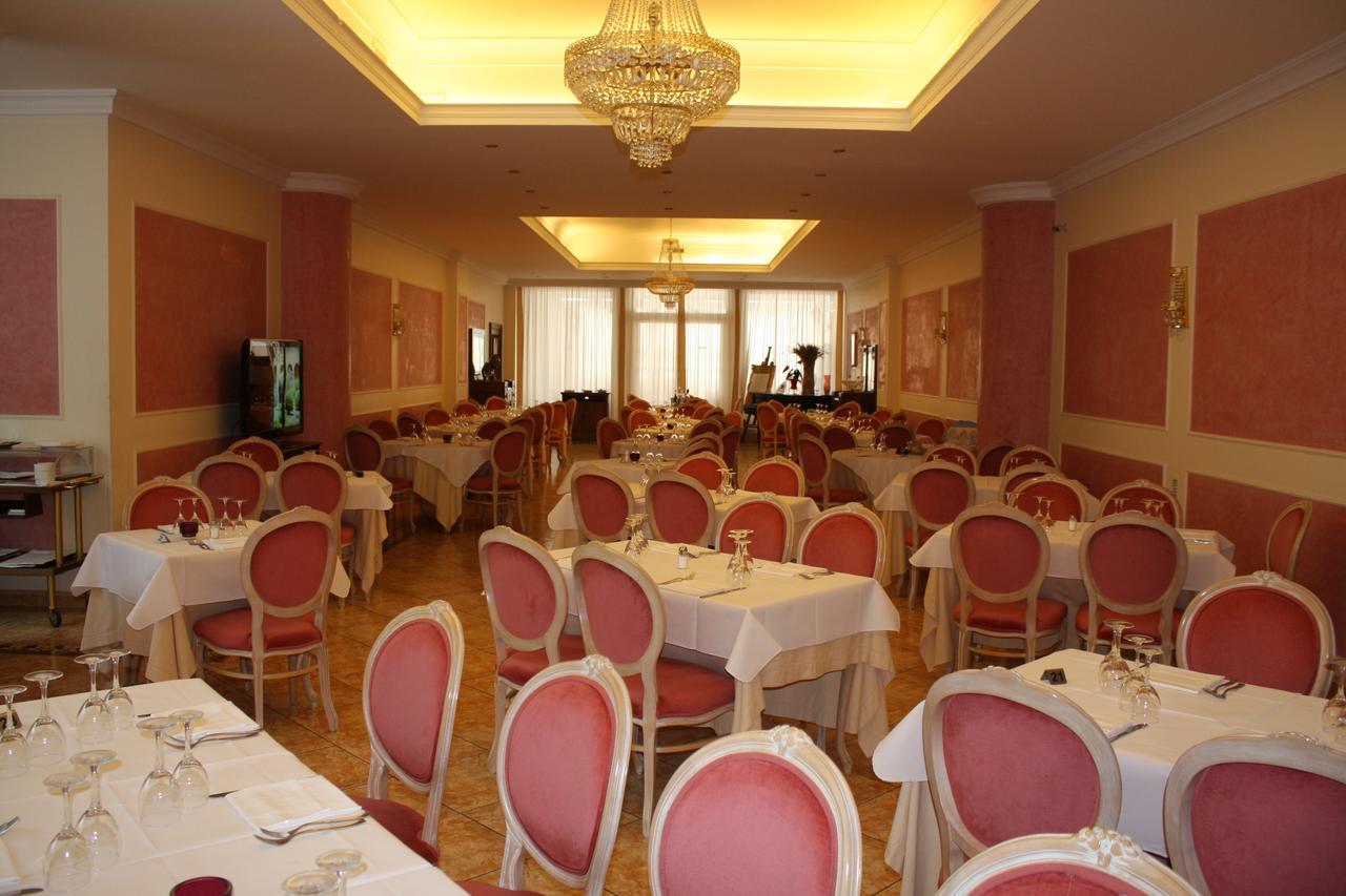 Grand Degli Angeli Hotel 4*